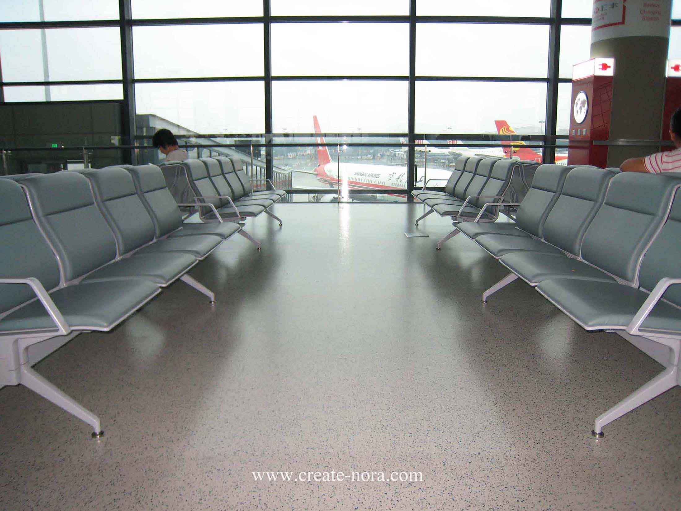 the photo of nora rubber flooring in Hongqiao Airport T2 2